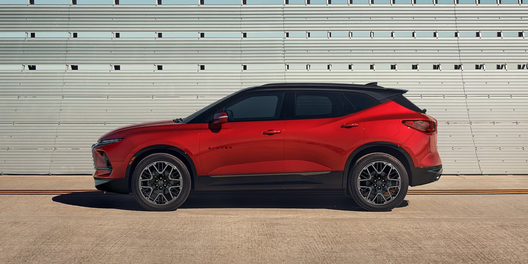 2025 Chevy Blazer Side
