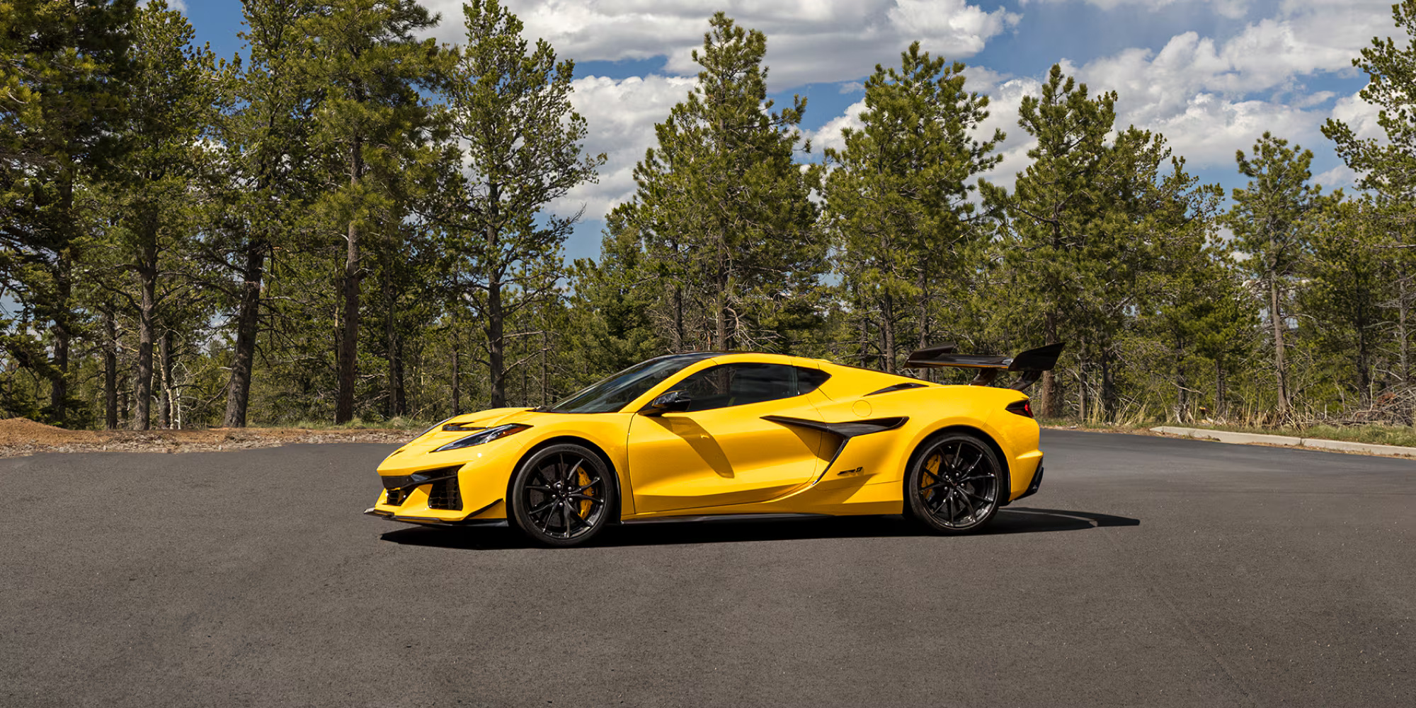 2026 Chevy Corvette ZR1 / ZR1X Exterior