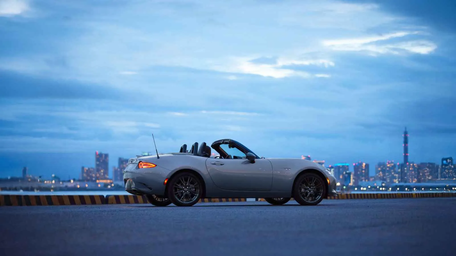 2026 Mazda MX-5 Miata Exterior