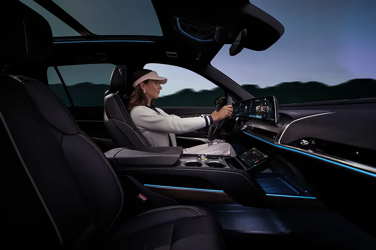 2026 Cadillac Vistiq Interior
