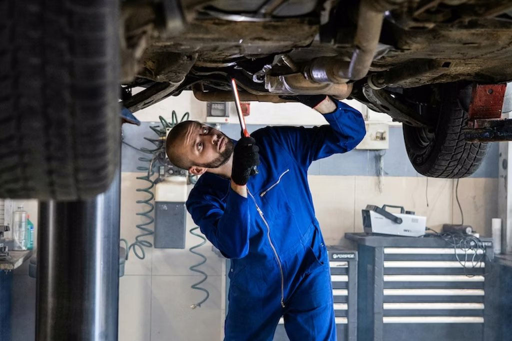 Understanding the Full Scope and Costs of Fleet Management for Your Business in Bradenton and Beyond