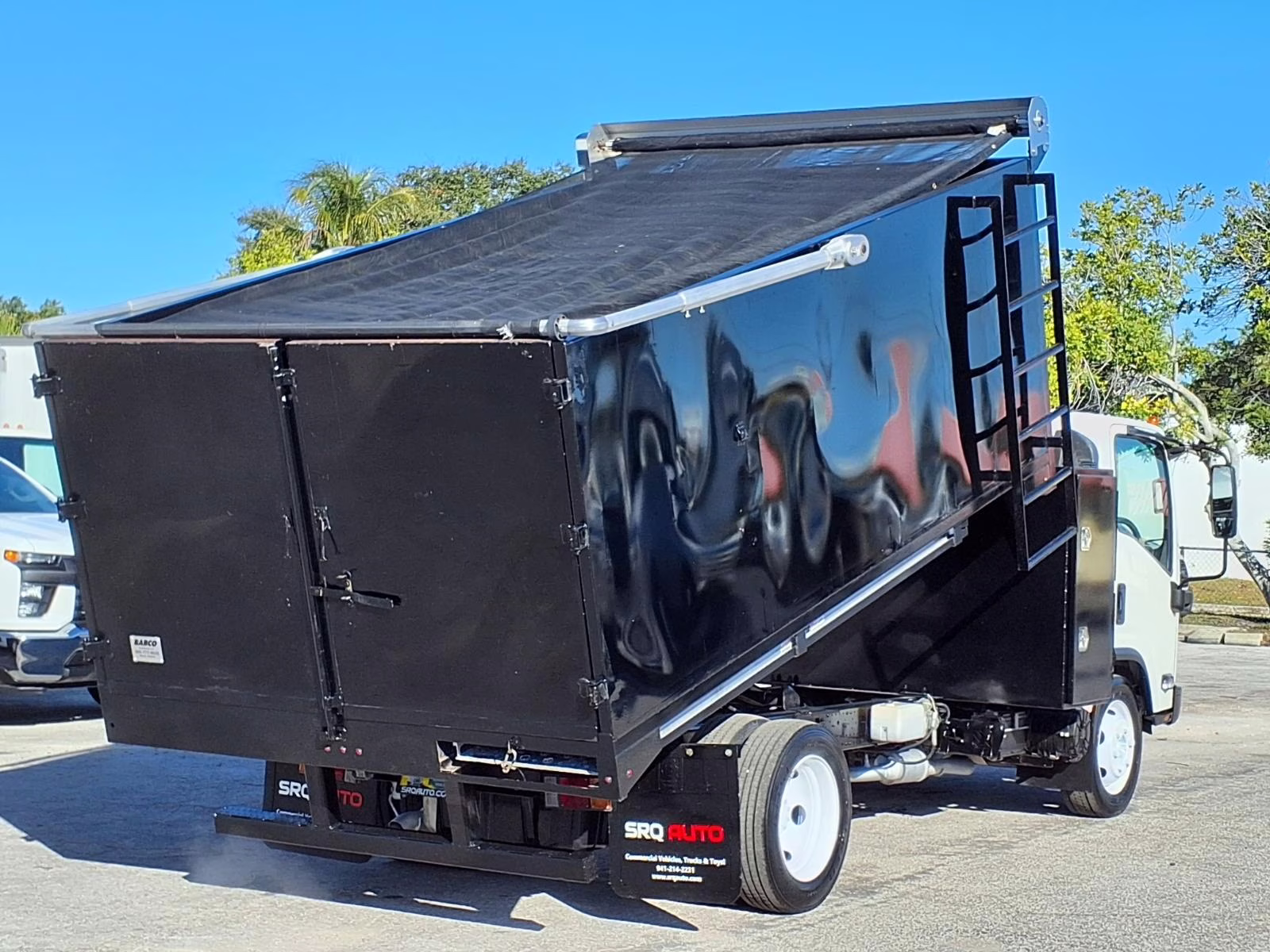 Finding the Right Used Landscape Dump Trucks Near Bradenton, FL