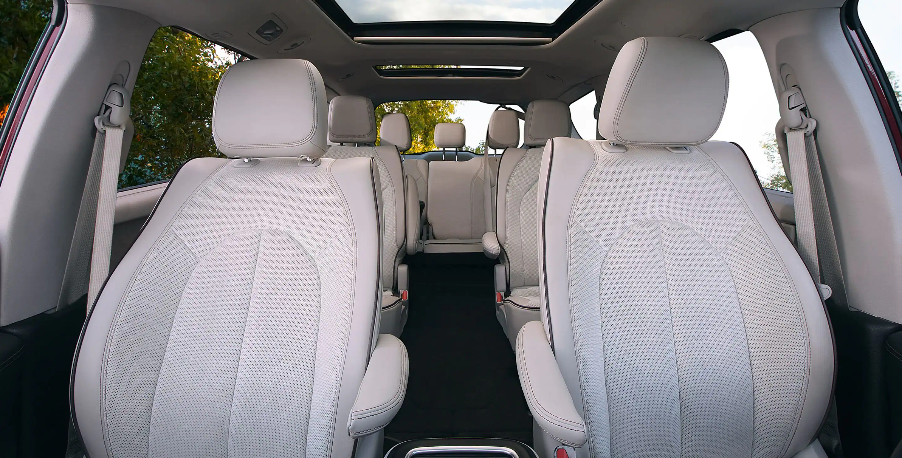 2018 Chrysler Pacifica Touring Plus Trim