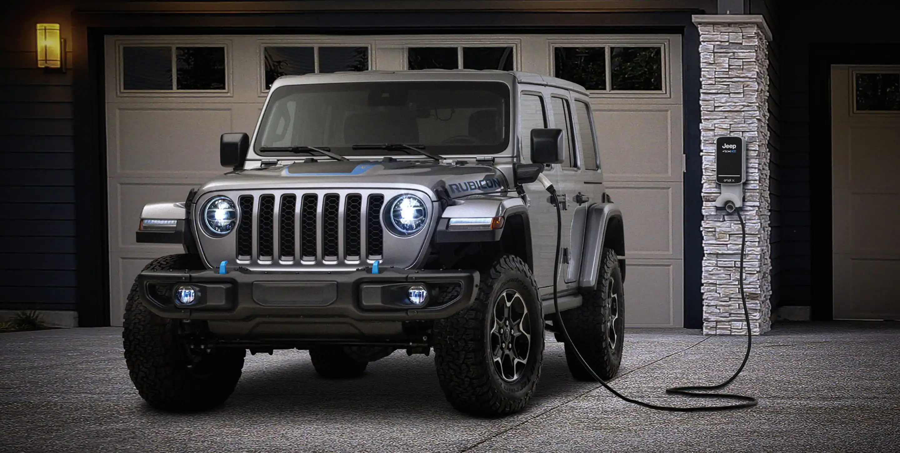 2023 Jeep Wrangler 4xe Sahara Charging