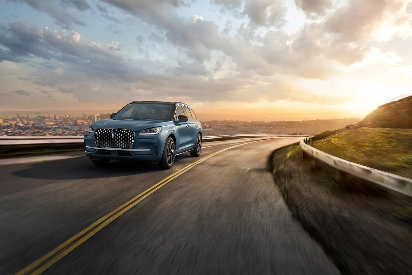 2025 Lincoln Corsair On The Road