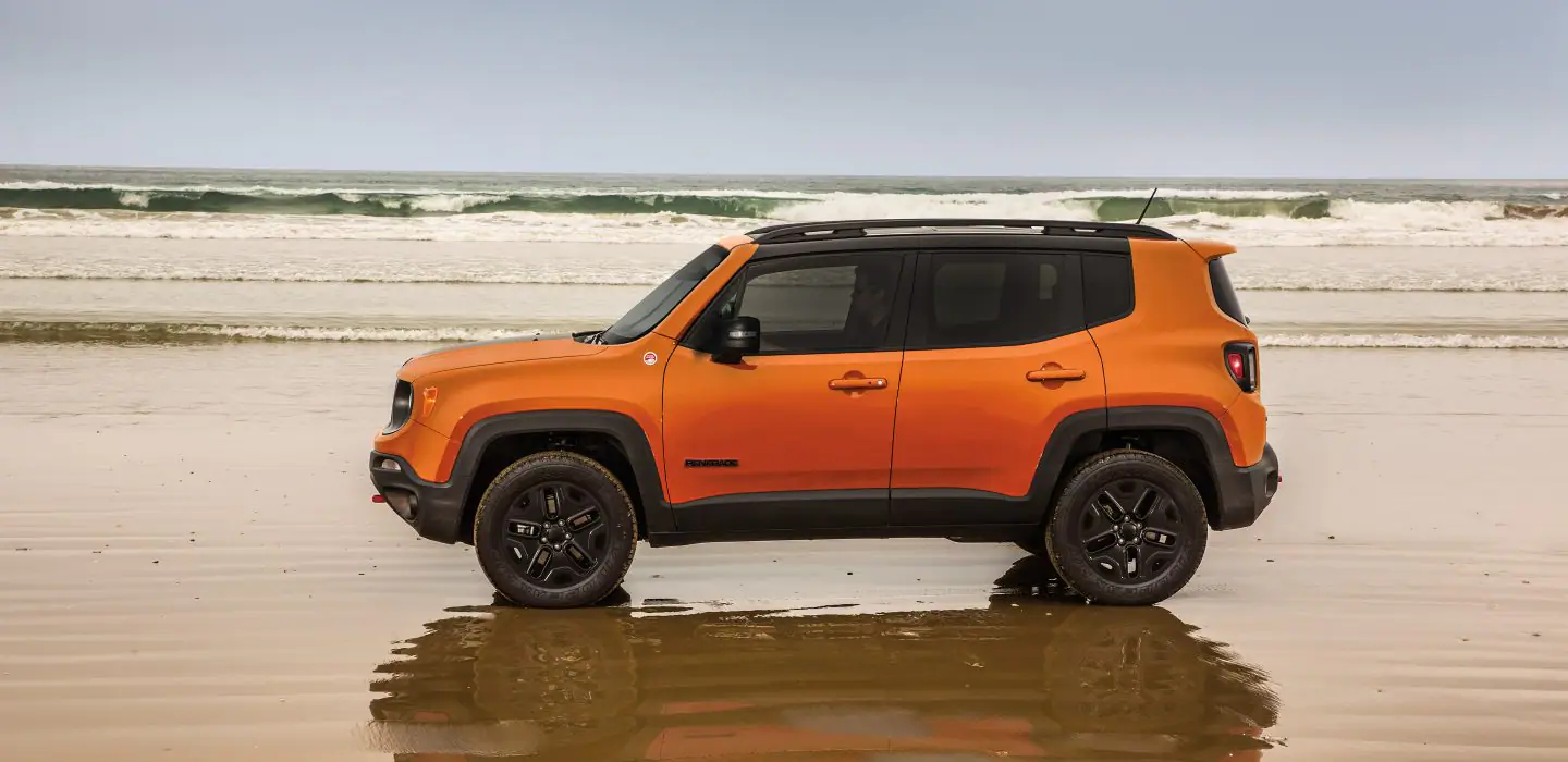 2018 Jeep Renegade Gallery Exterior Limited Glacier Orange Beach