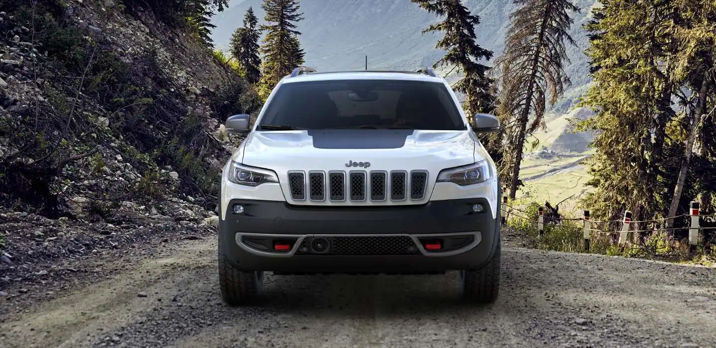 2019 Jeep Cherokee Trailhawk Gallery Exterior 8