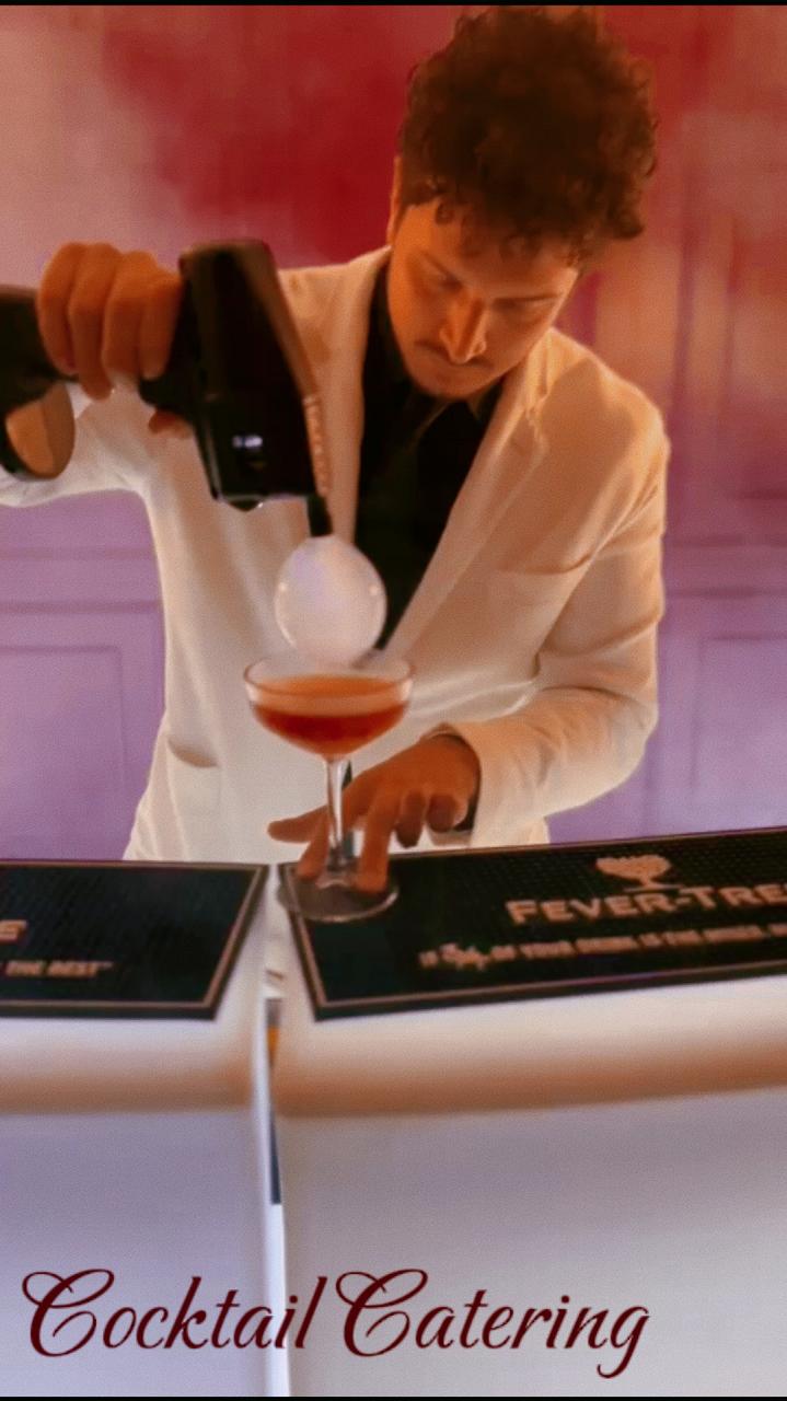 Cocktail Bar Catering