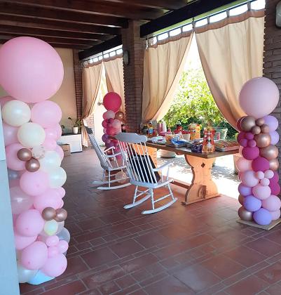 L' ANIMATRICE GIOCHERELLONA