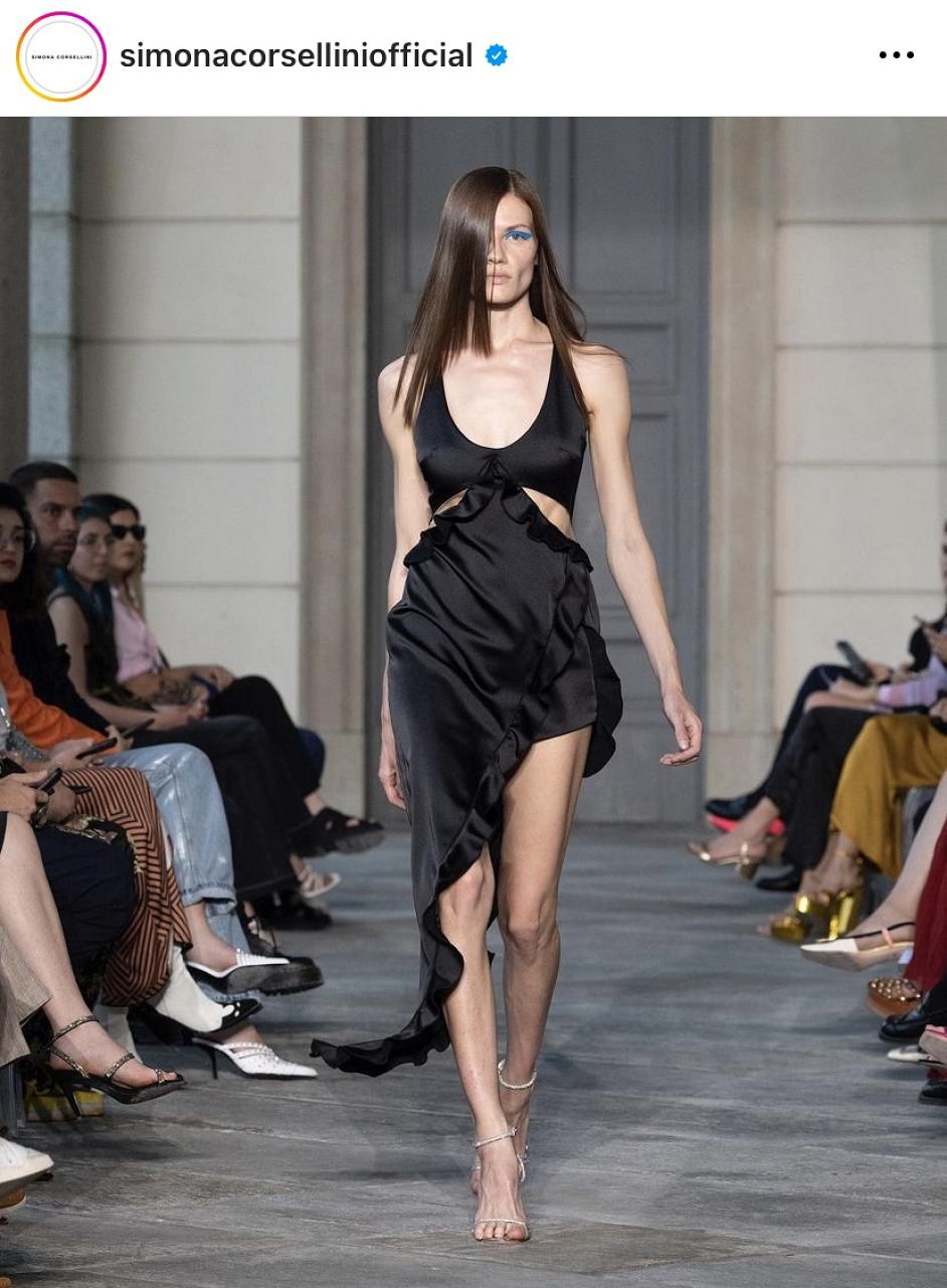 BACKGROUND PRODUCTION