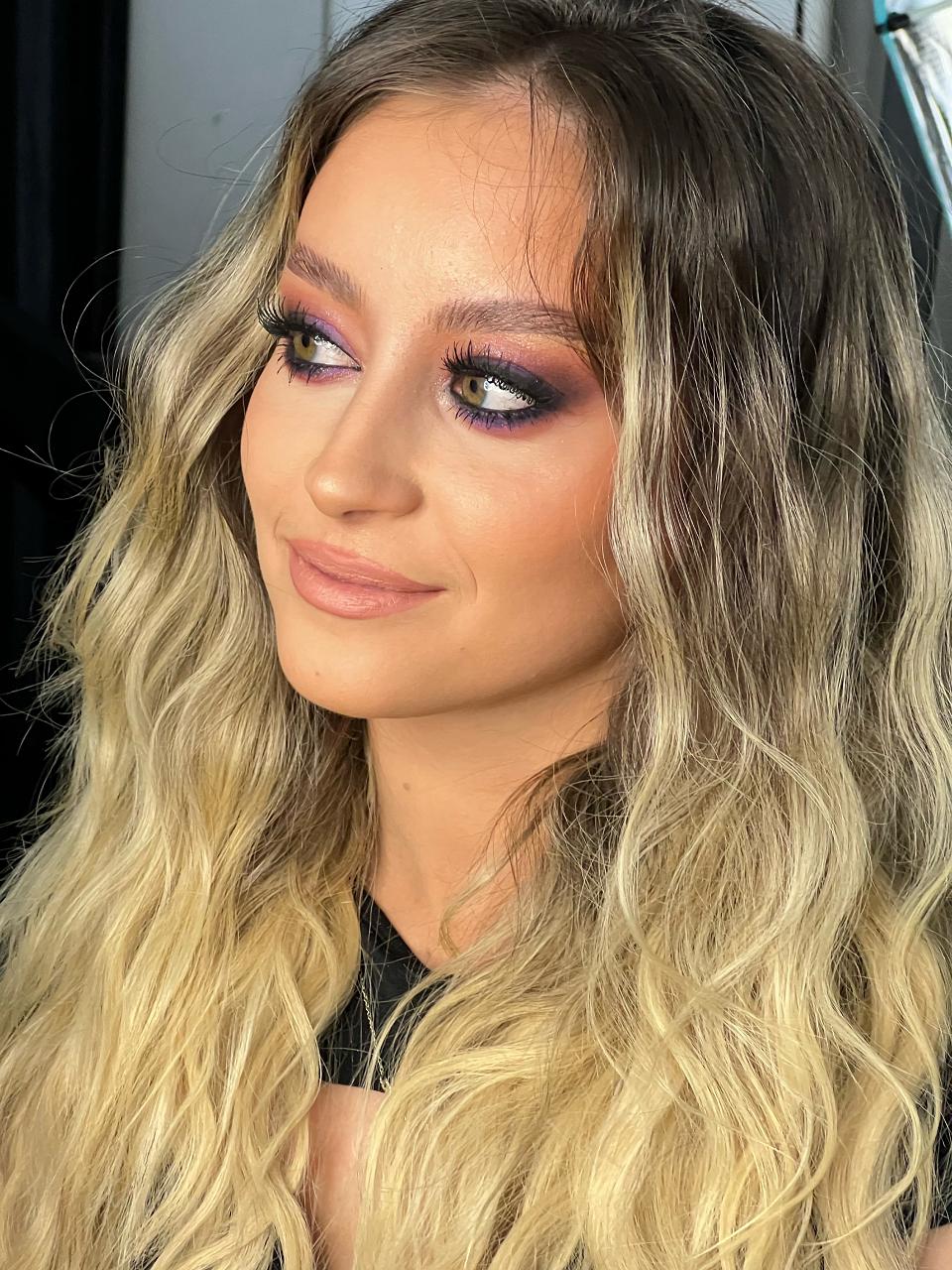 Andreea make-up artist