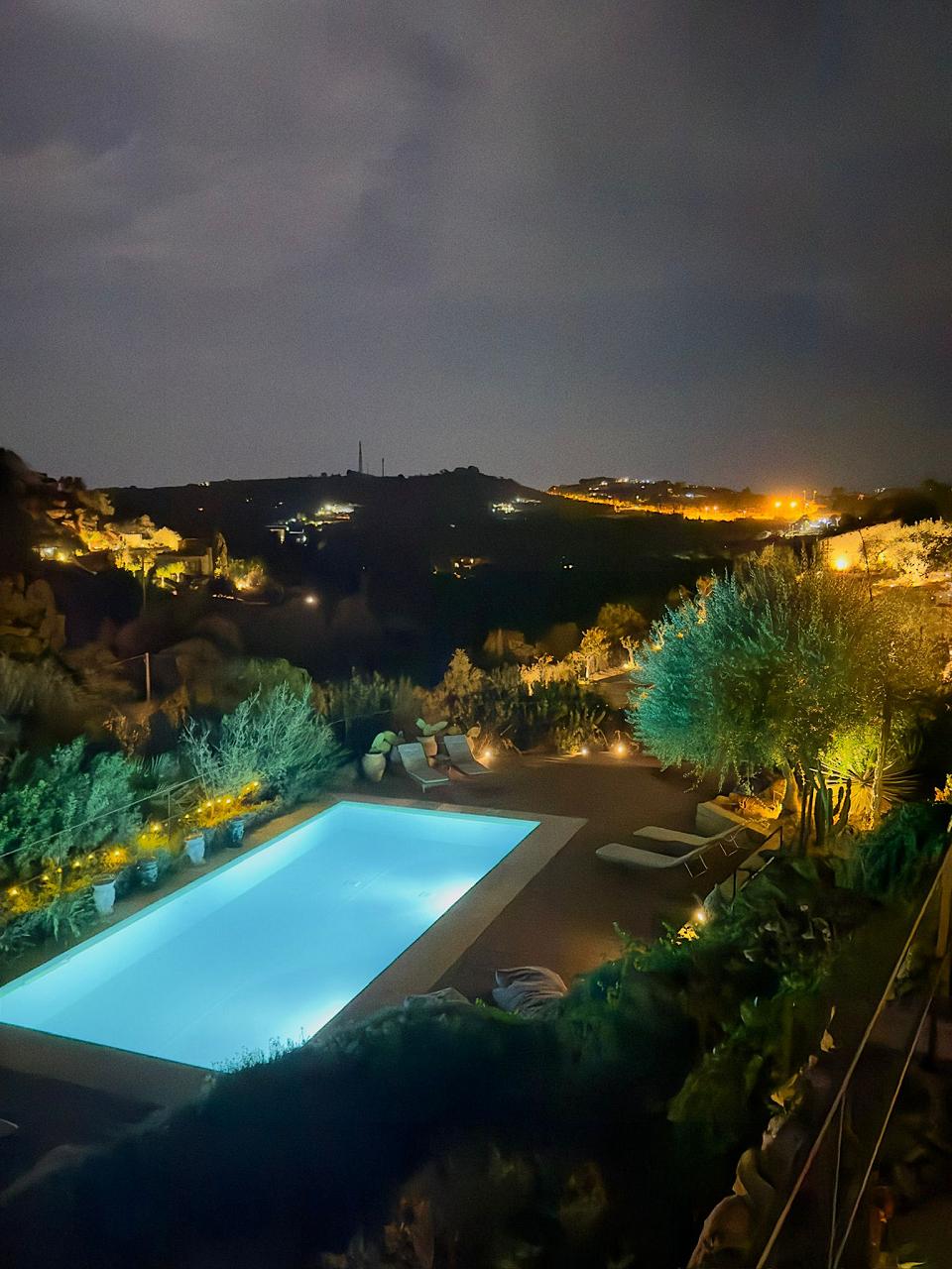 AZALO Country House - NOTO