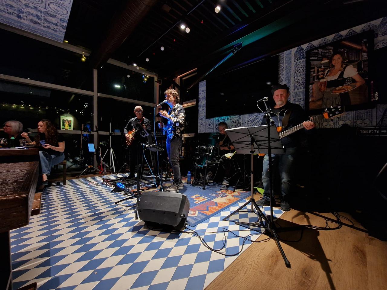 Buona Vita Cover Band Marco Mengoni 