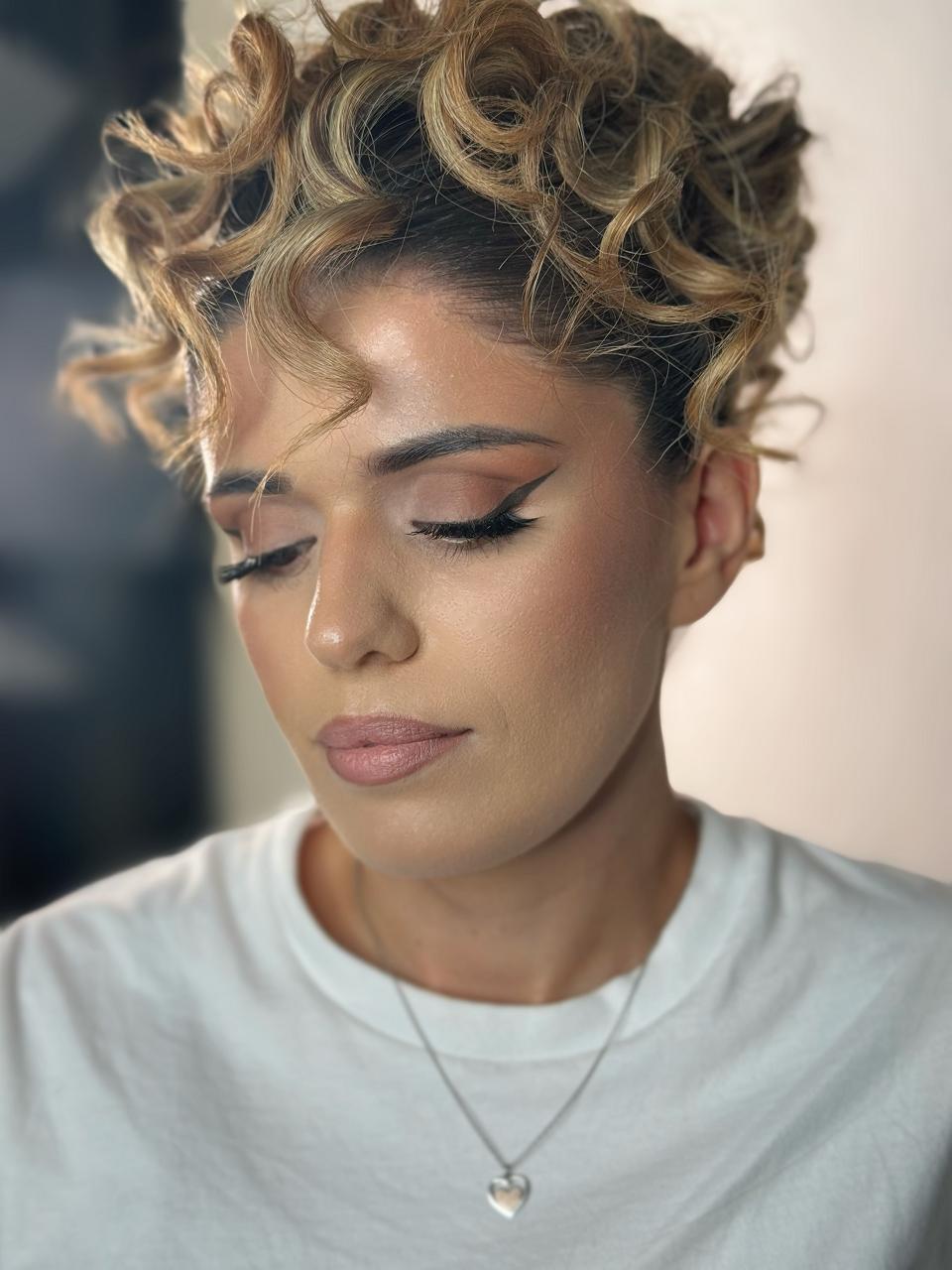 Loredana make-up and hair 