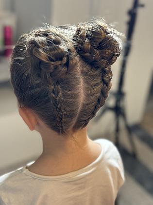 Loredana make-up and hair 