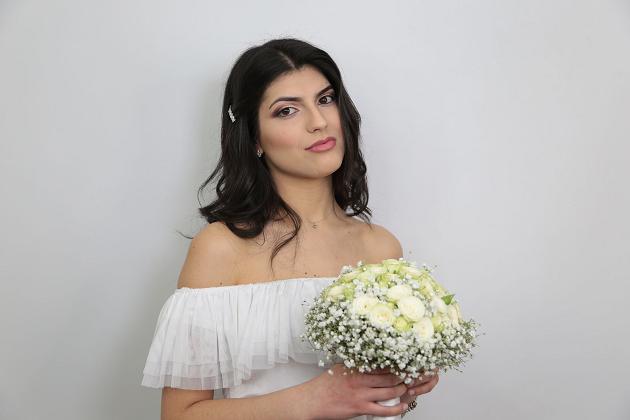 Daniela make up artist 