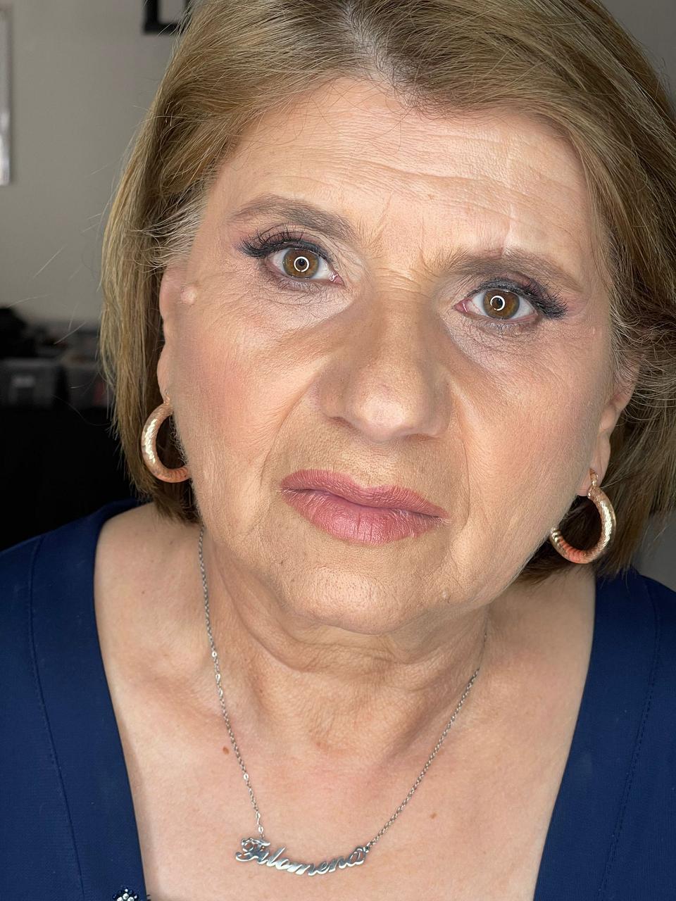 Daniela make up artist 