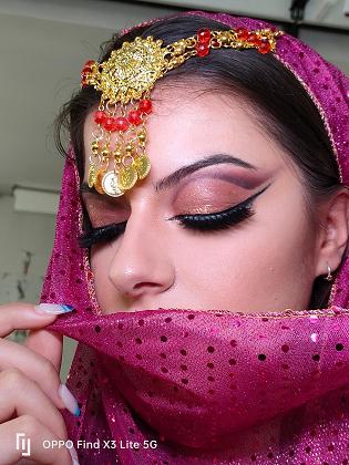 Daniela make up artist 