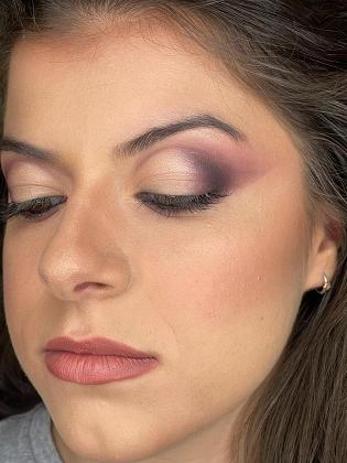 Daniela make up artist 