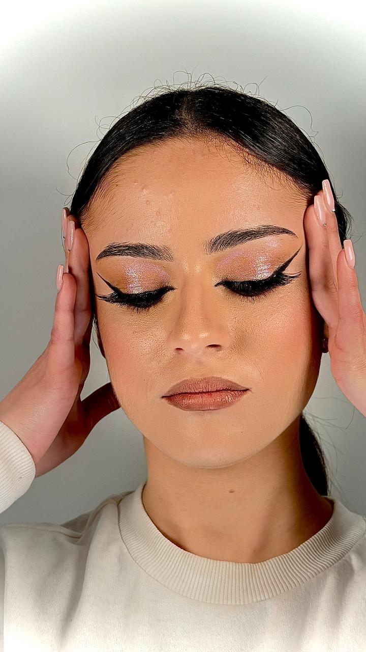 Daniela make up artist 