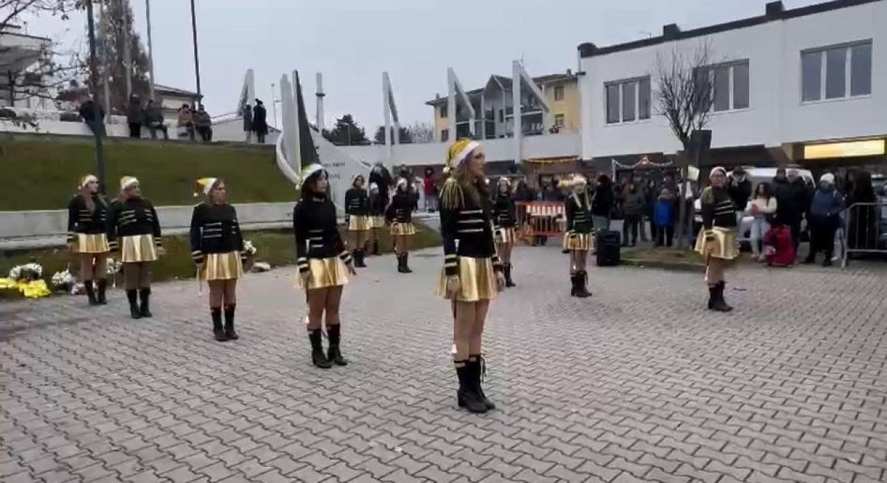 Golden Majorettes