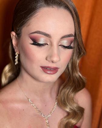 Ivana Carollo Makeupartist