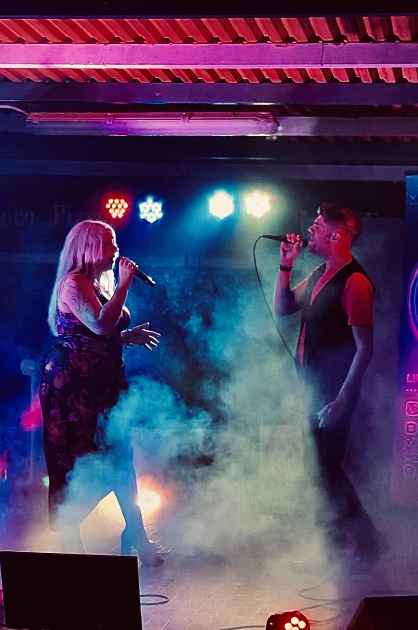 Veronica e Marco Vocal Duet