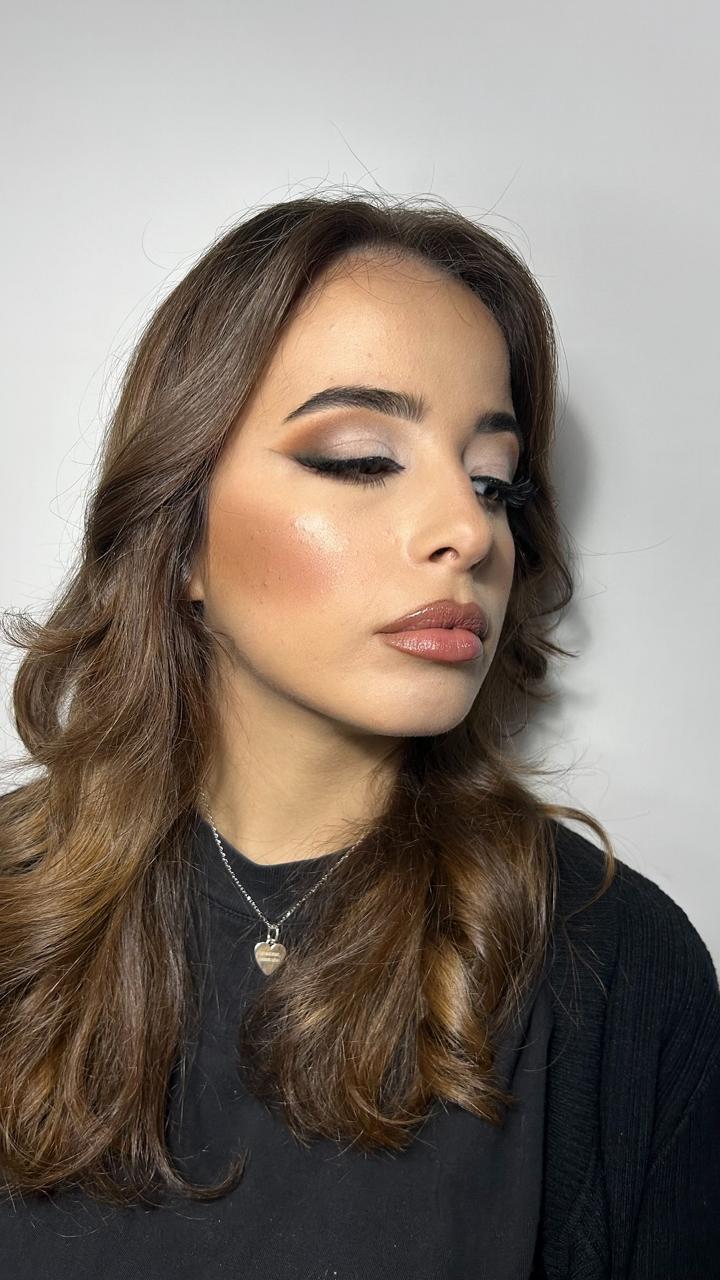 Antonia MUA -Make-up Artist