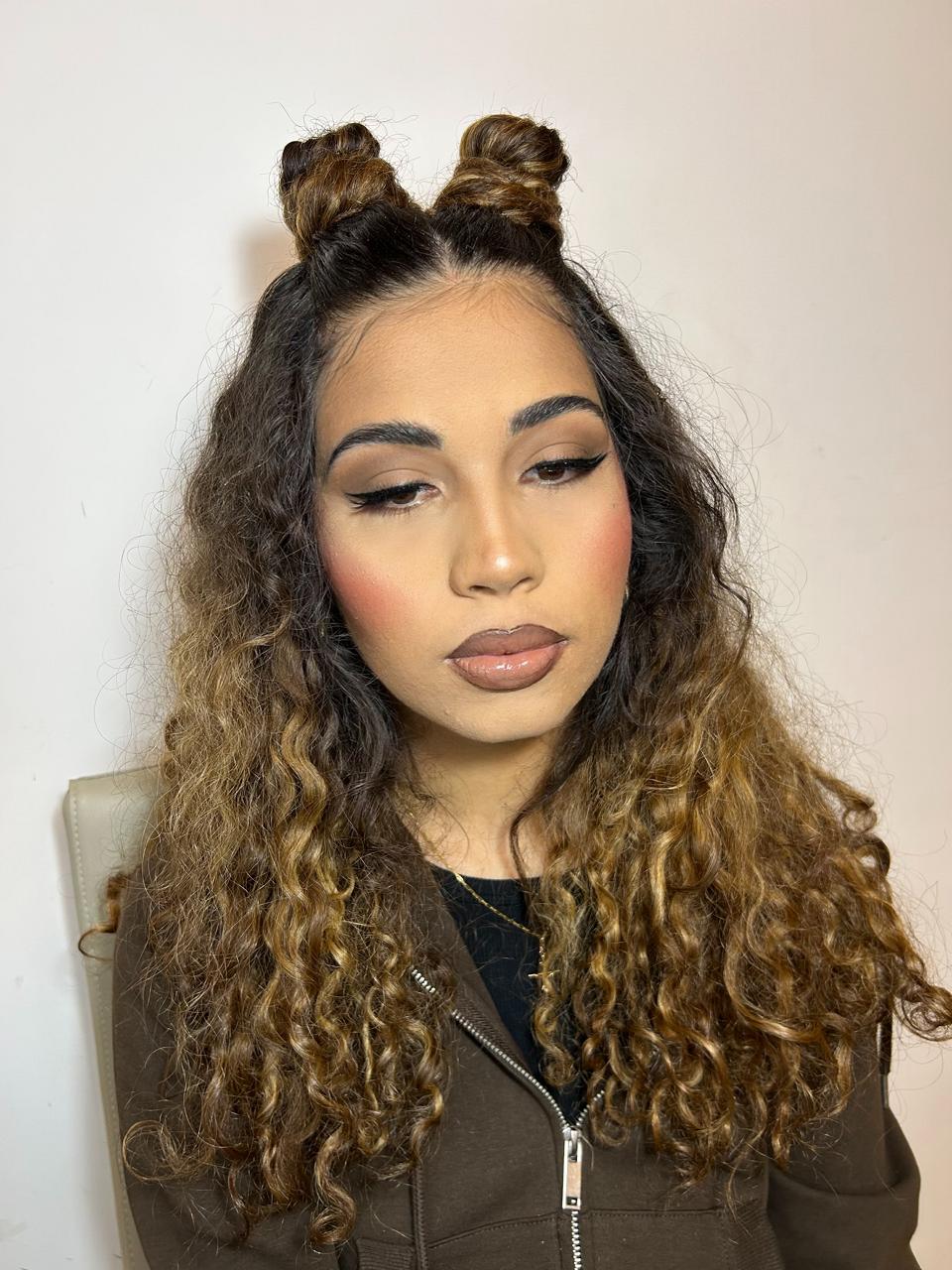 Antonia MUA -Make-up Artist