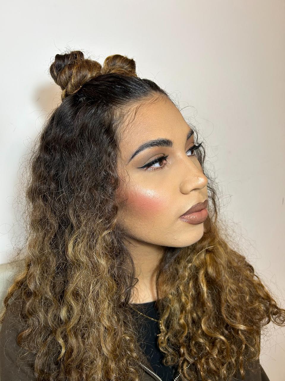 Antonia MUA -Make-up Artist