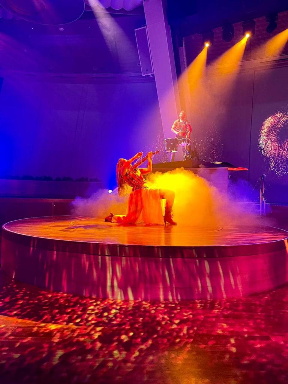 Violinista Luminoso