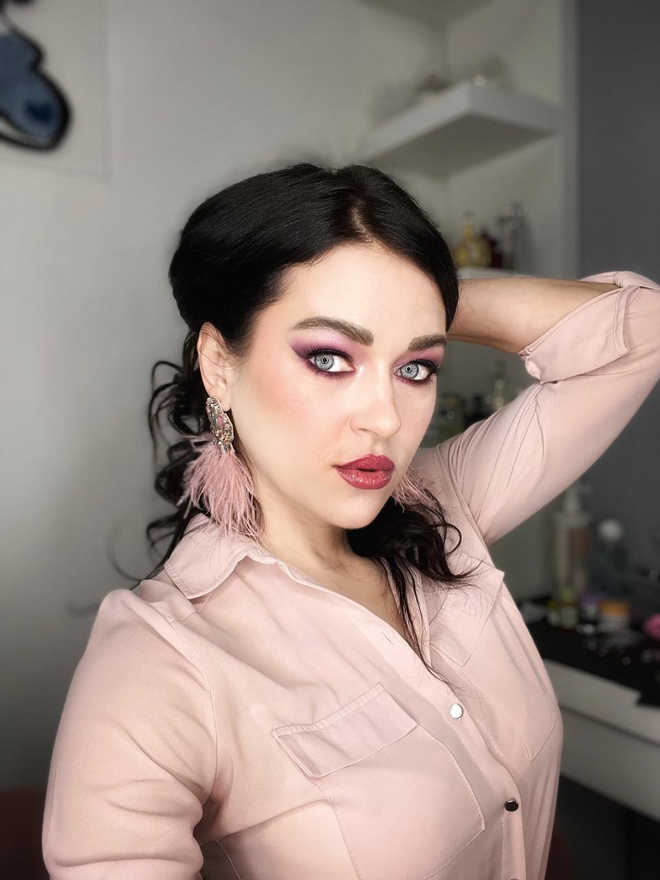 Alisa Make up artist