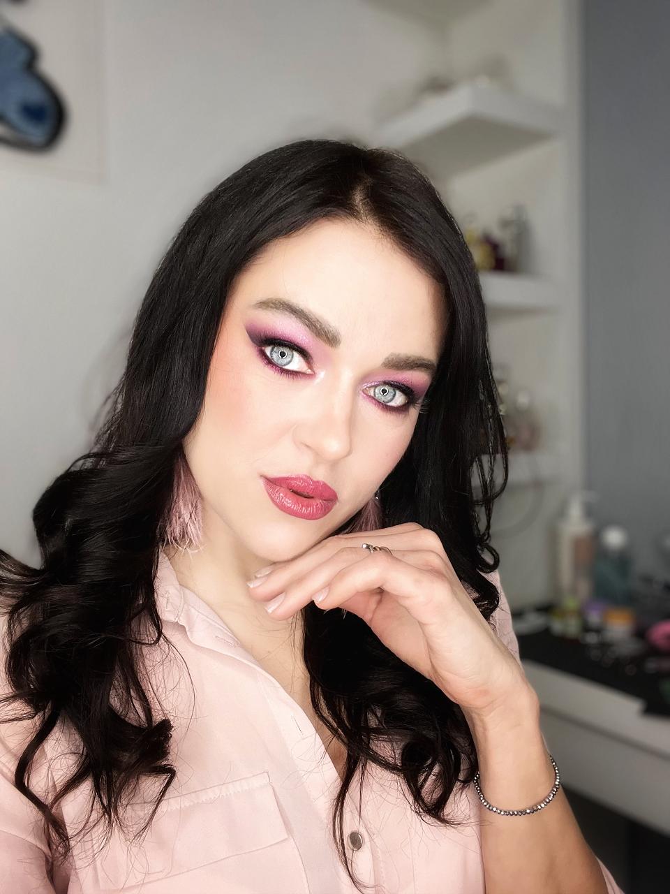 Alisa Make up artist