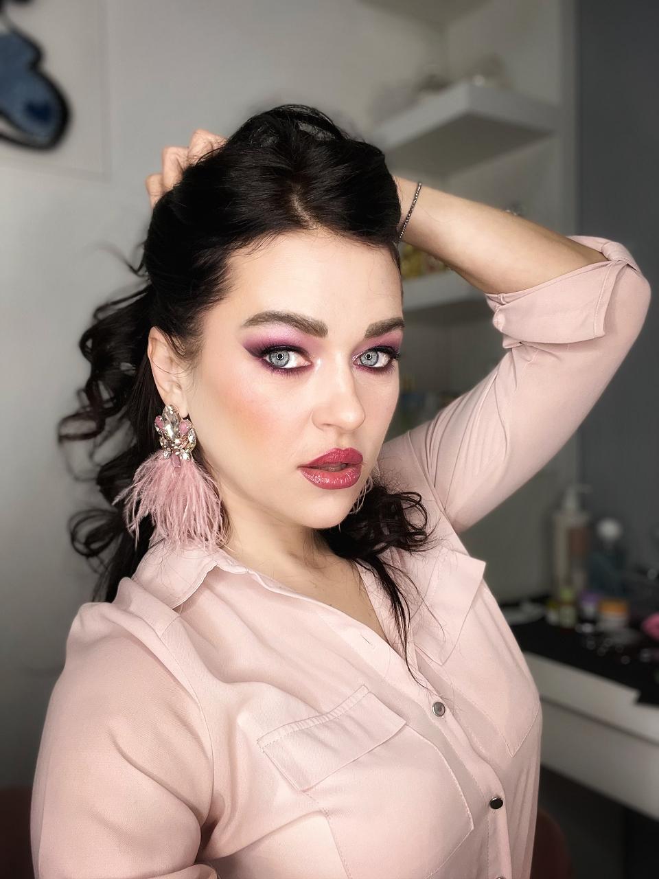 Alisa Make up artist