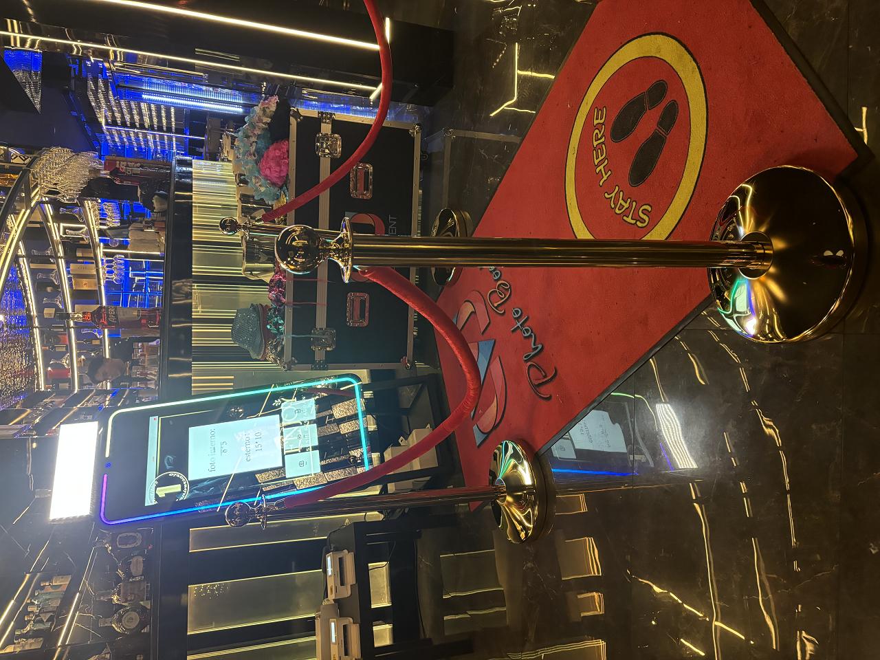 LvL Photo booth & selfie mirror