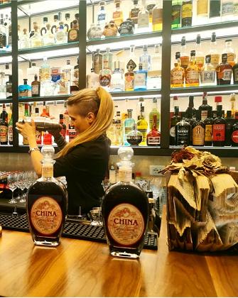 Noemi Duce (Flair Barlady)