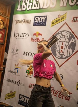 Noemi Duce (Flair Barlady)