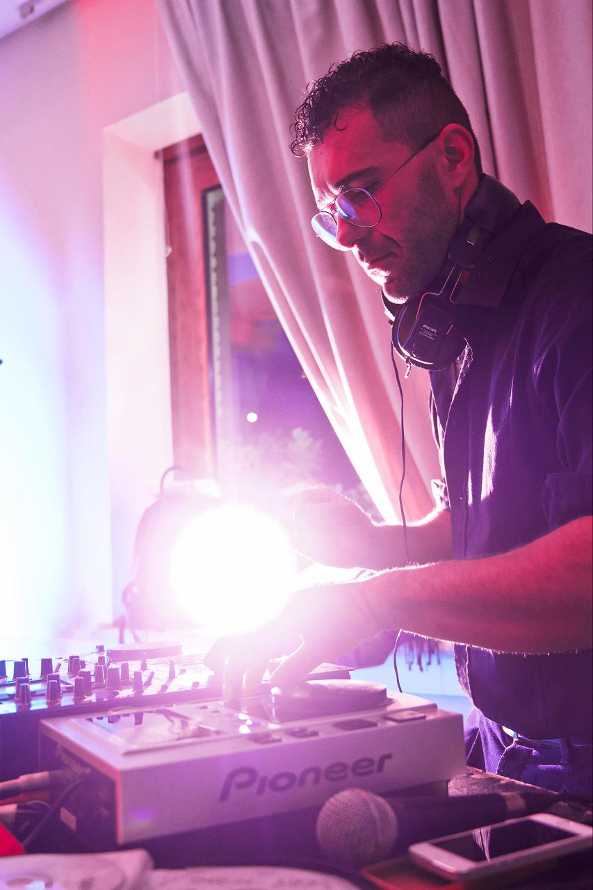 Valentino Apicella dj