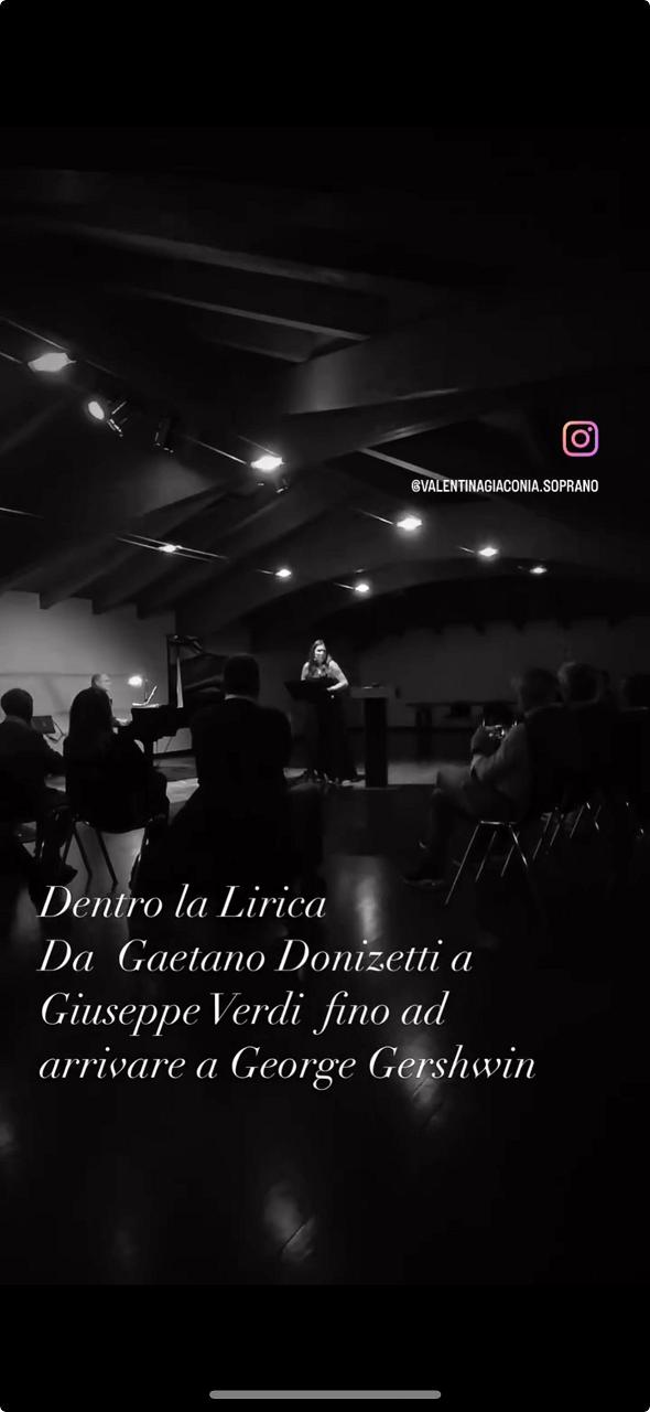 Valentina GiaconiaSoprano