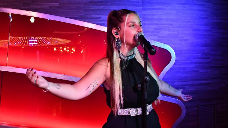 EYELIGHTS PARTY BAND