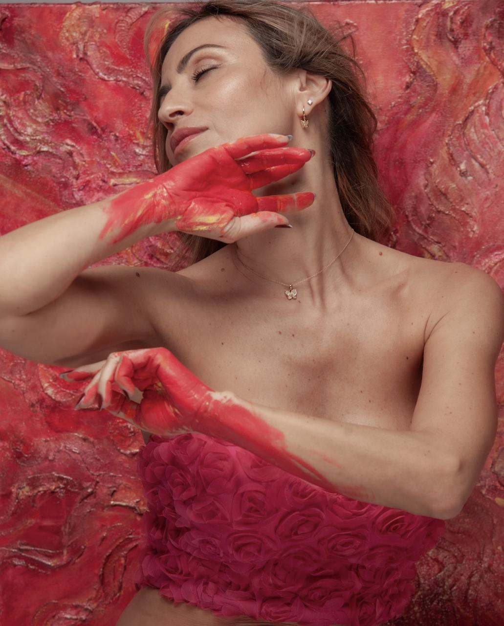 La ragazza che dipinge farfalle Giusy Tamburrano 