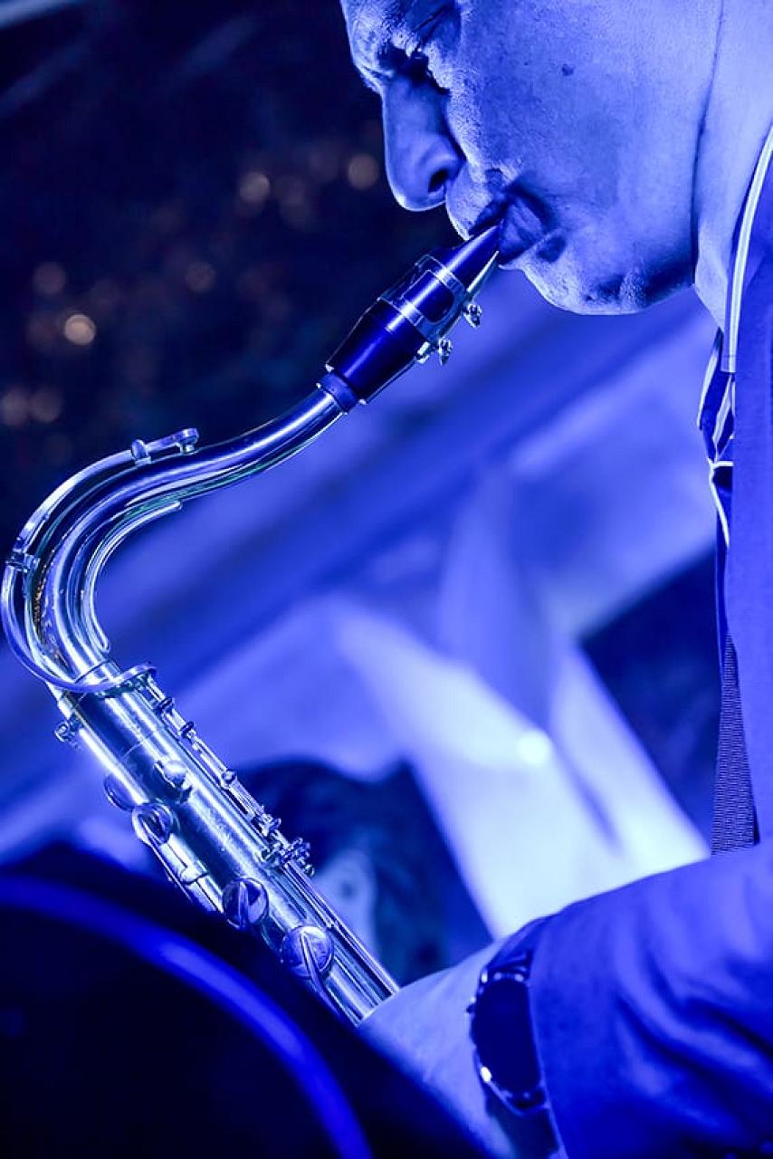 Giovanni Intrattenimento Sax