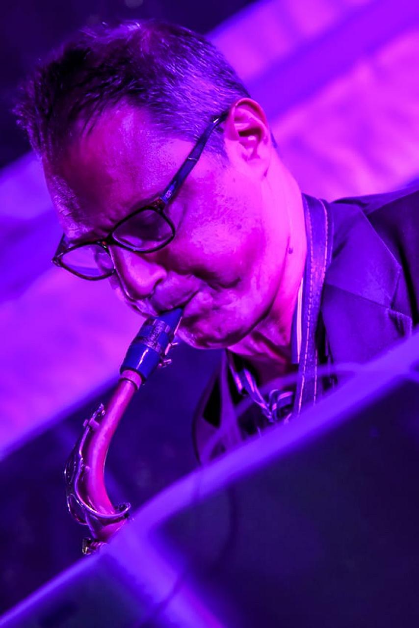 Giovanni Intrattenimento Sax