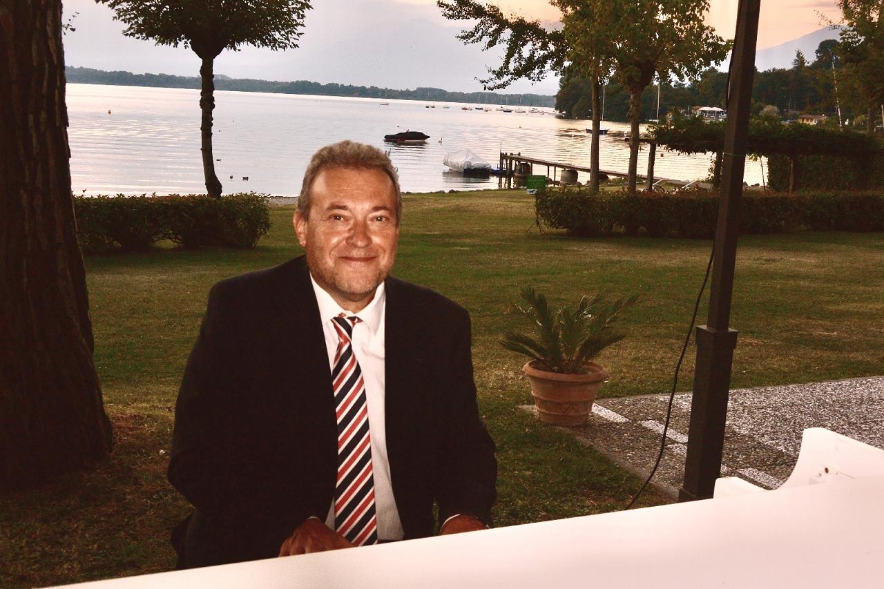 Antonio Bagatella Pianista