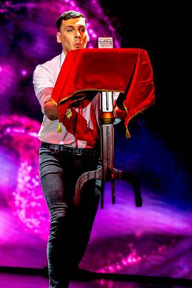 Andrea Lorenzon The Illusionist