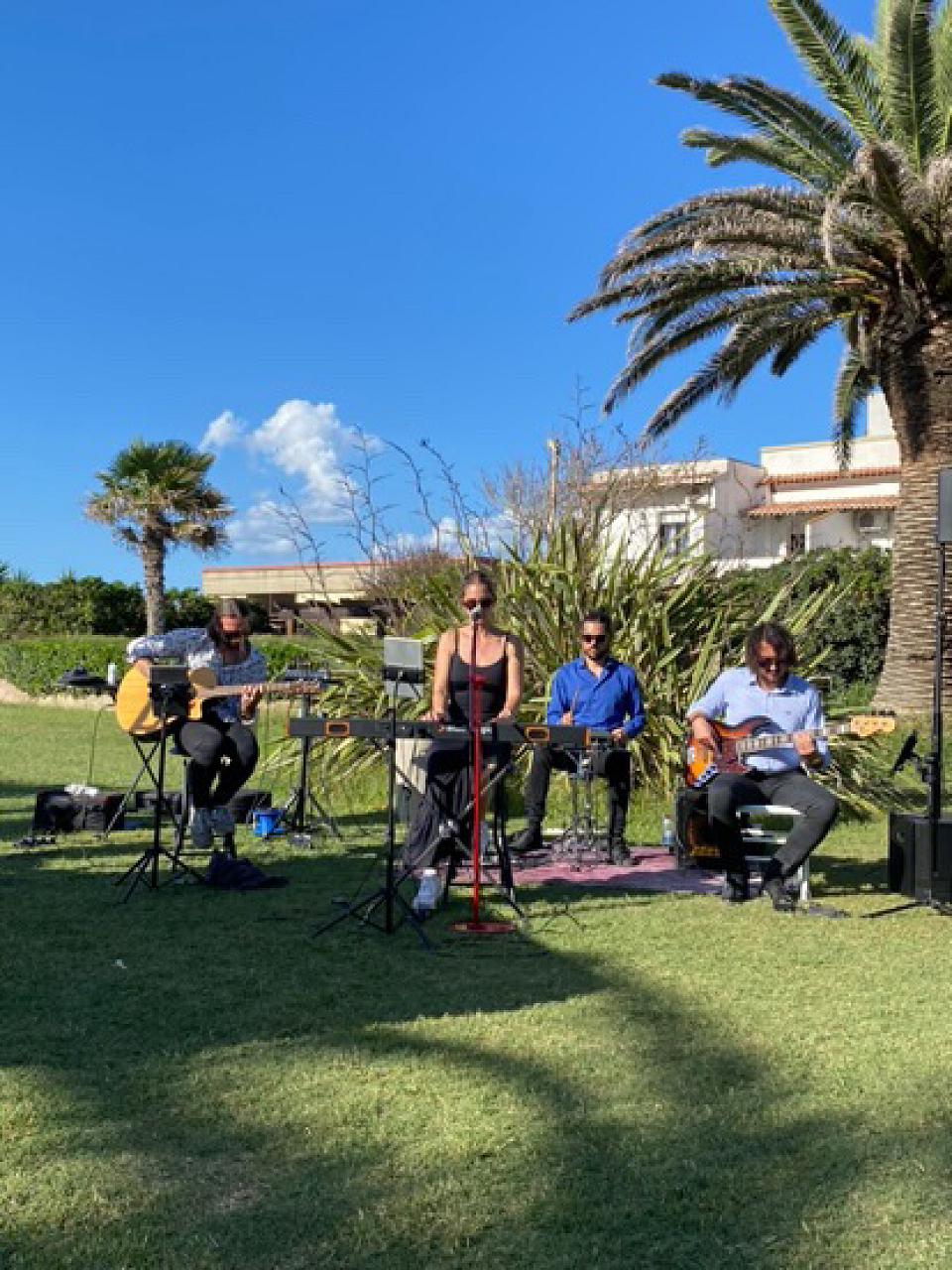 Eternal Flame Live music & Dj set