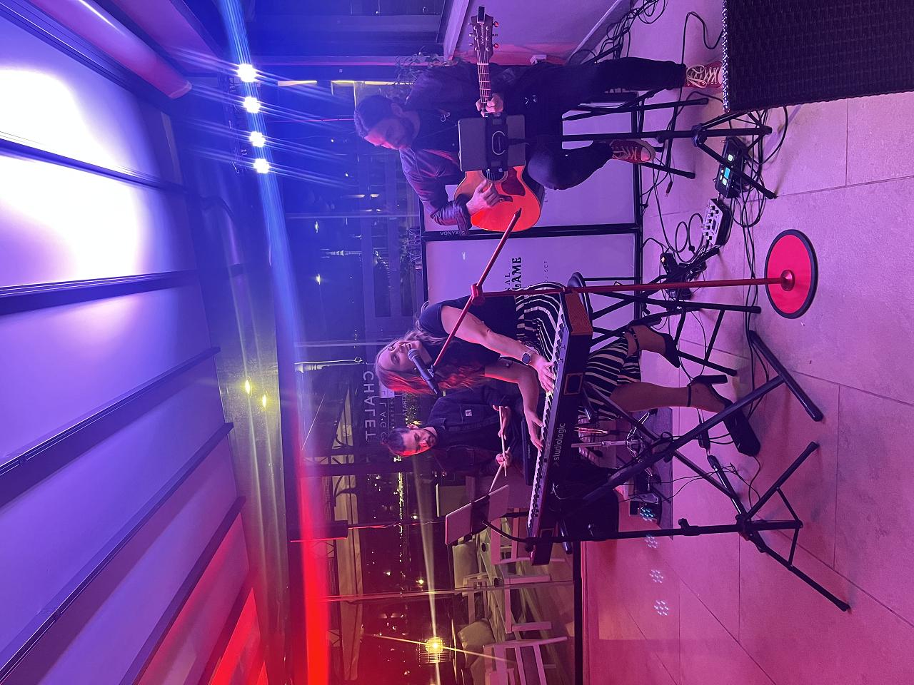 Eternal Flame Live music & Dj set