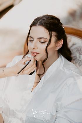 Ilaria Peebes Make-up artist