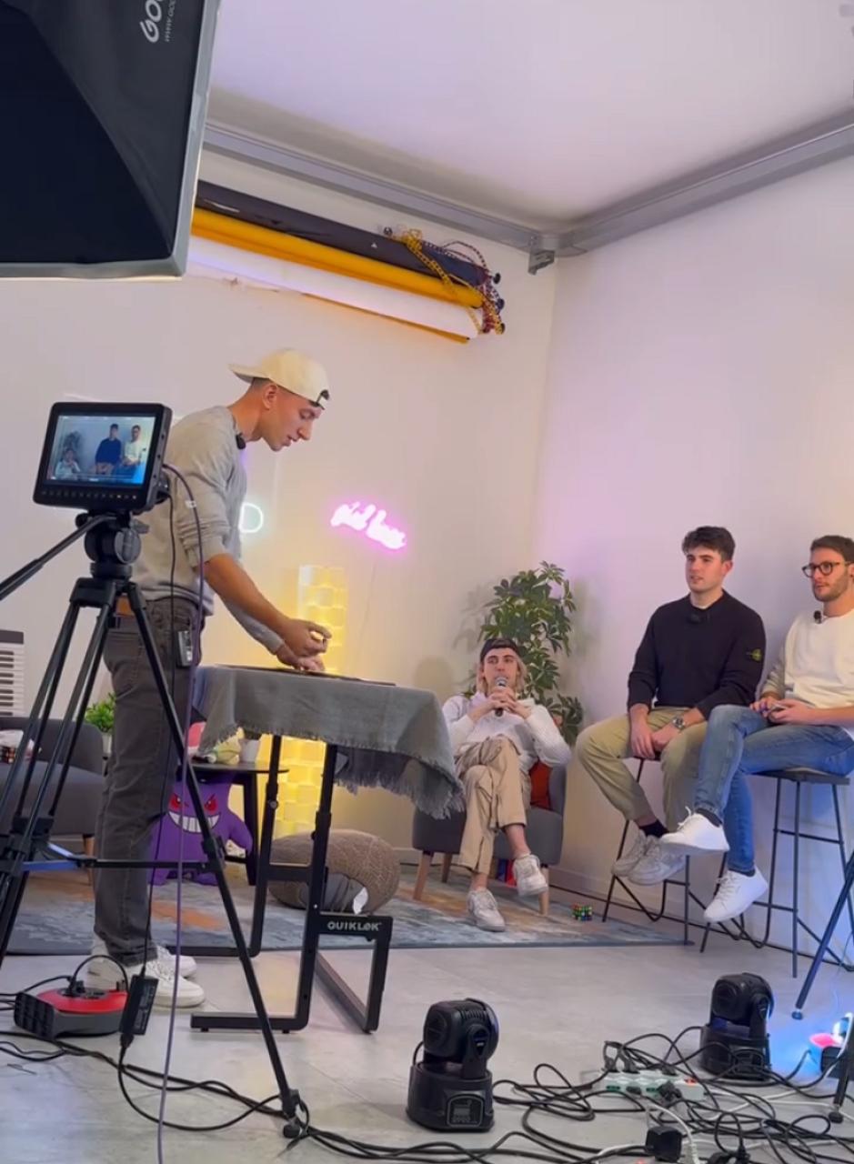 Aleks Mind performer