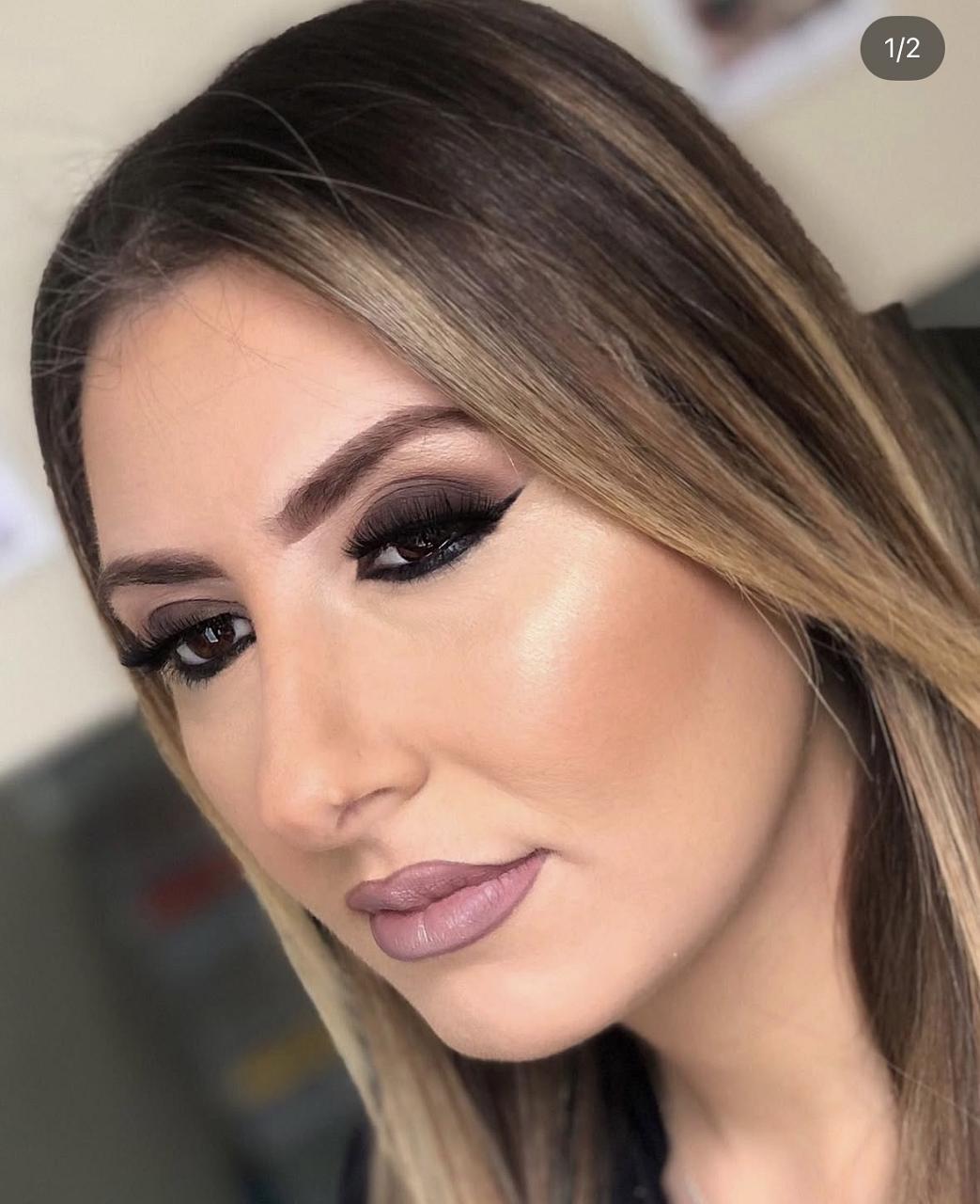 Antonella make up artist